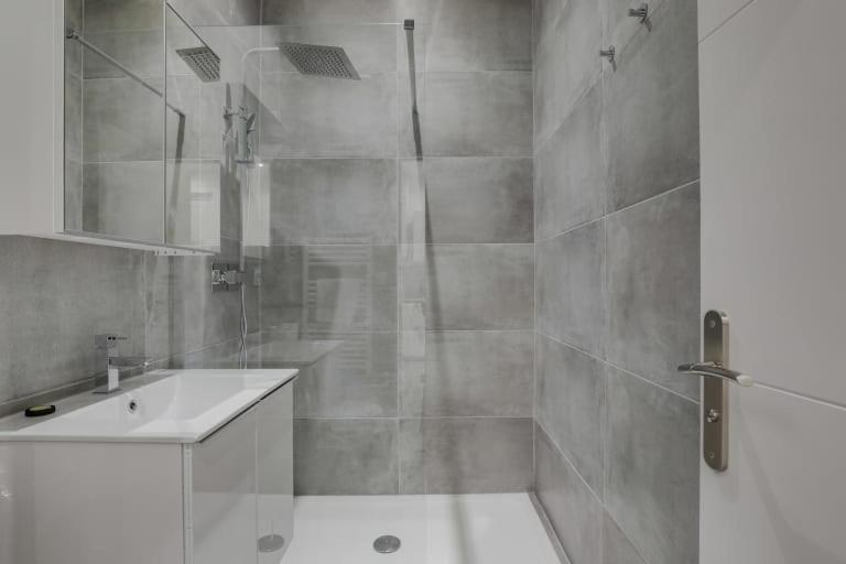 Ferienwohnung Guestready - 1-Br, 5 Minutes From Train Station Lyon Exterior foto